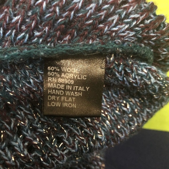 Antonio Melani beautiful cowl neck sweater. - Picture 6 of 7